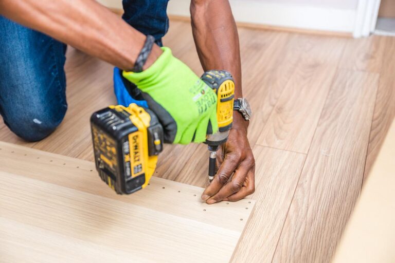 handyman, furniture assembly, drill-3546193.jpg